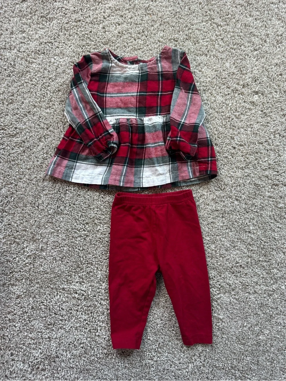 Baby Girl 9 Month Holiday Clothing Bundle Plaid Fleece Outfit set 8 Pieces